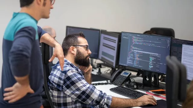 Jóvenes Salteños fueron becados y ya están capacitándose en el Desarrollo de Aplicaciones Web