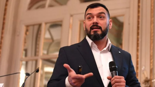 El economista Emmanuel Álvarez Agis disertará en Salta sobre el "Escenario económico local e internacional”