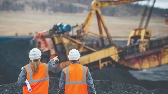 La demanda de perfiles especializados en la industria minera