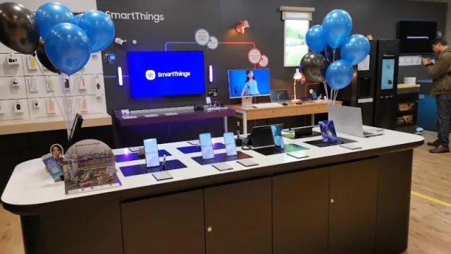 Samsung abrió un Smart Center en Córdoba (para conocer, comprar y reparar todo)