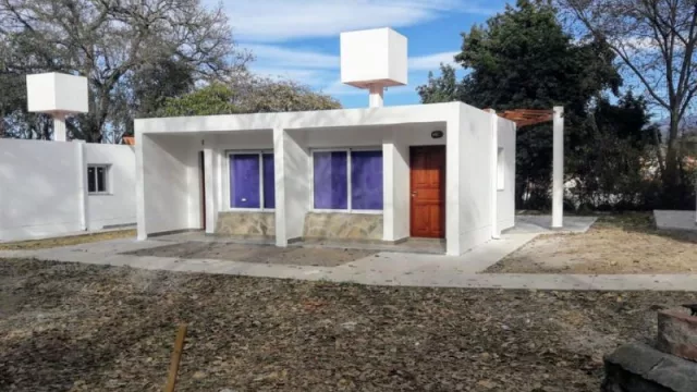 El complejo municipal de La Caldera ahora tendrá ocho (cómodas y amplias) cabañas para albergar turistas