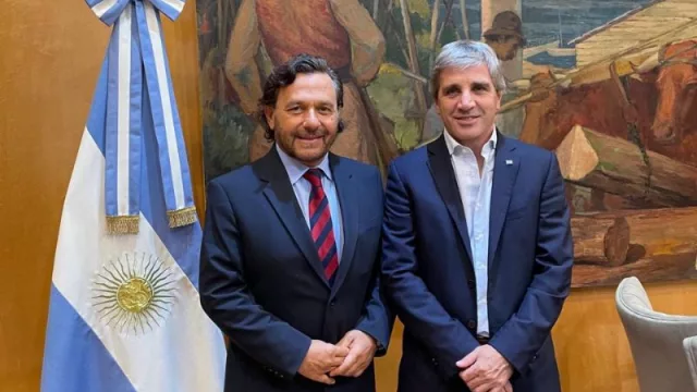 El ministro de Economía, Luis Caputo, llega el viernes a Salta (así lo confirmó el gobernador Sáenz)