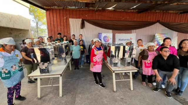 Naturgy (la ex Gasnor) realizó en Salta un nuevo taller sobre cocinas ecológicas para mujeres emprendedoras