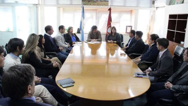 Los empresarios mineros preocupados por la posible suba de las regalías (el Gobierno pone paño fríos al asunto)