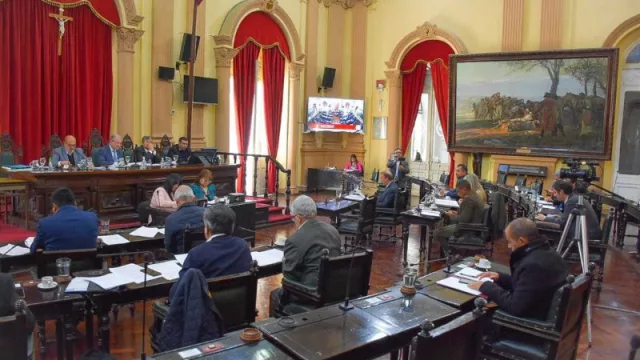 En el Senado salteño quieren ponerle un tope a los aumentos de luz y agua