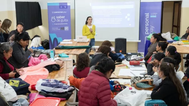 Telecom junto a Personal Pay (su billetera virtual) impulsan la educación financiera en Salta