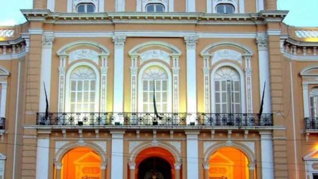 Sáenz mandó a la Legislatura un proyecto de alivio fiscal para las pymes (y contra el comercio ilegal)