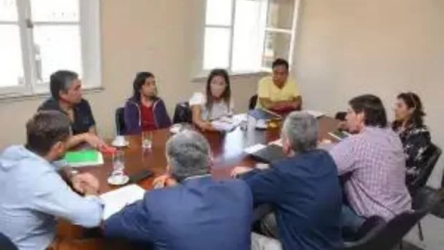 Senadores recibieron a deudores hipotecarios UVA (buscan soluciones para un problema sin resolución)