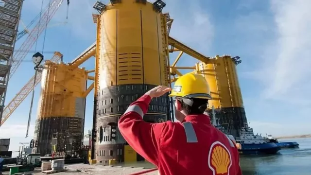 Shell e YPF exploran alianza para exportar gas de Vaca Muerta desde Río Negro