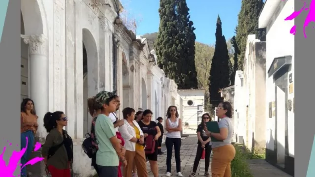 Viví MIA: un emprendimiento salteño que desafía los cánones del turismo tradicional (viajes que rompen moldes)