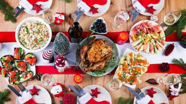El 52% de los españoles pagará su cena de empresa de Navidad, y un 75% gastará entre 25 y 50€ por cubierto, según TheFork