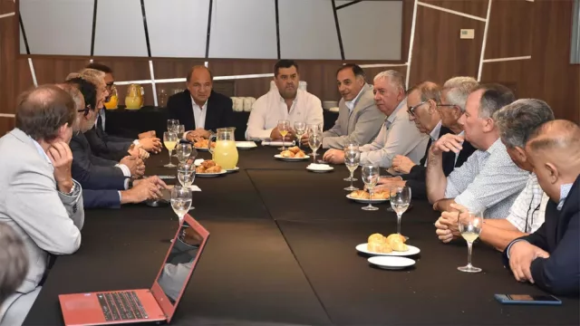 Salta acogió una reunión de la Federación de empresarios del transporte del país