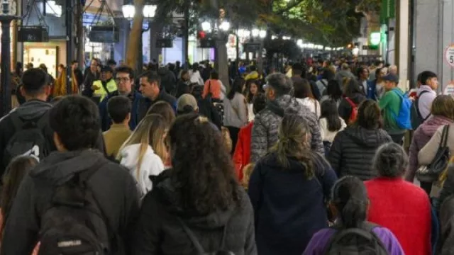 Para agendar: estos son los horarios de atención de comercios, supermercados y shoppings por las fiestas