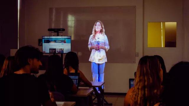 La Universidad Siglo 21 de Salta cambia las reglas del juego con docentes holográficos (y lleva la educación a otro nivel)