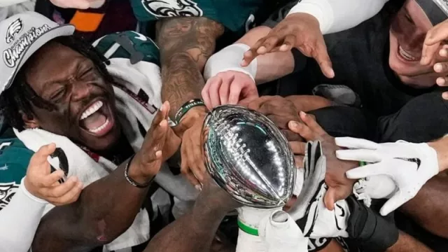 Eagles noquean a los Chiefs y conquistan el Super Bowl LIX: un triunfo the Philadelphia al ritmo de Rocky´s Runs