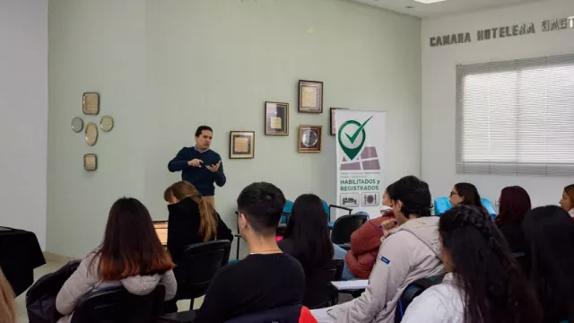 Turismo dictará capacitaciones junto a la Cámara Hotelera y Gastronómica de Salta