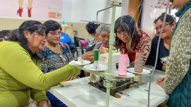 Con más de 5 mil inscriptos arrancaron las clases en la Escuela de Emprendedores