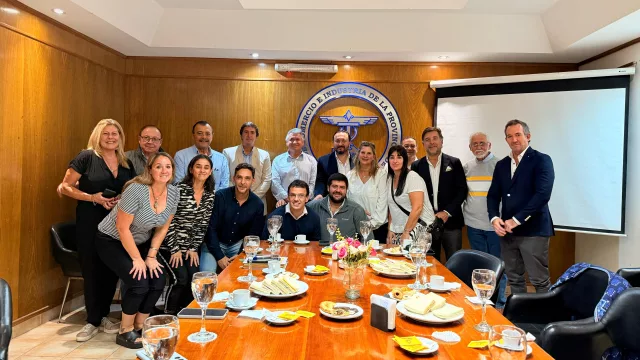 La Mesa Empresaria y Productiva de Salta recibió a los candidatos del Frente Liberal Salteño