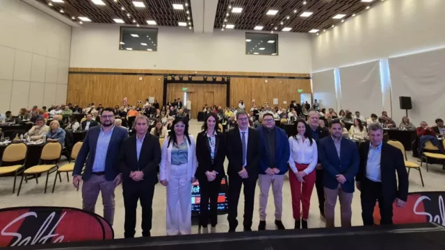 Empresarios hoteleros y gastronómicos de todo el país deliberaron en el Centro de Convenciones de Cafayate
