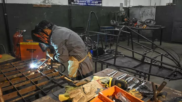 Cinco empresas líderes recibirán estudiantes de escuelas técnicas para que realicen prácticas profesionalizantes