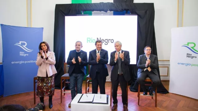 Río Negro firma un acuerdo histórico con VMOS: US$ 1.000 millones en inversiones para transformar la provincia