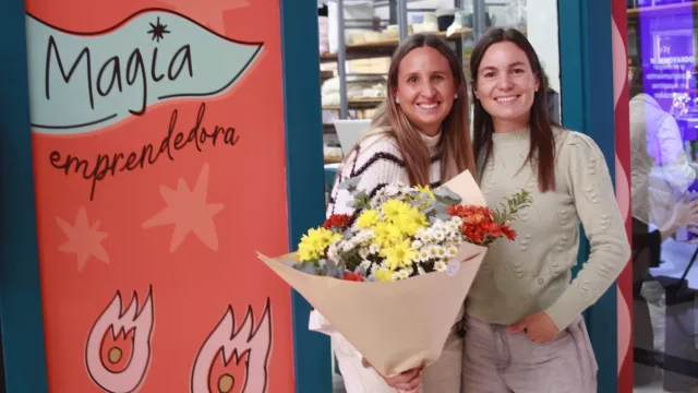 La revolución emprendedora pisa fuerte en el Shopping: Almacén Emprendedor estrenó casa con sus mejores galas