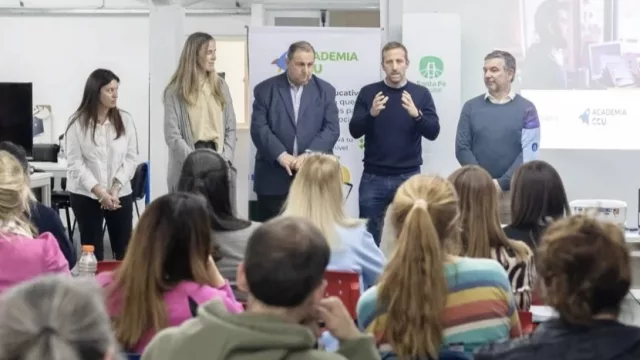 ¿Sos emprendedores o comerciantes y querés aprender marketing digital? Esta es tu oportunidad