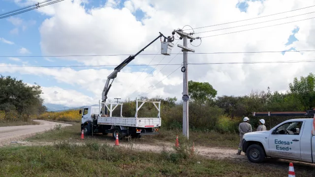 Edesa realiza obras para beneficiar a más de 6.500 usuarios de la zona oeste de Capital