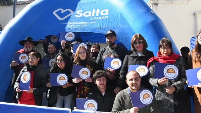 Distinguieron a 25 locales gastronómicos de la ciudad con el sello “Auténtica Empanada Salteña”