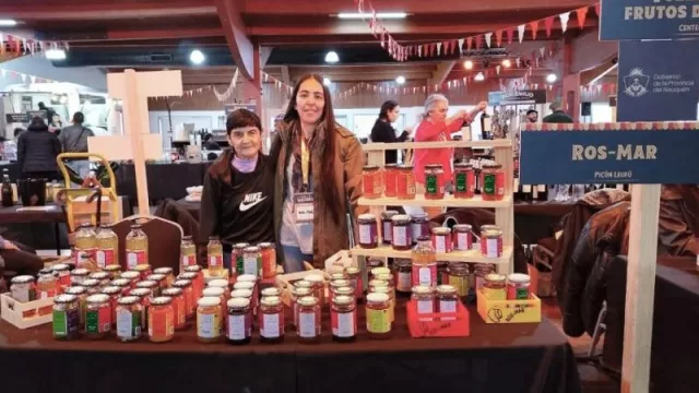 El gancia artesanal de Picún Leufú que conquista paladares en la región