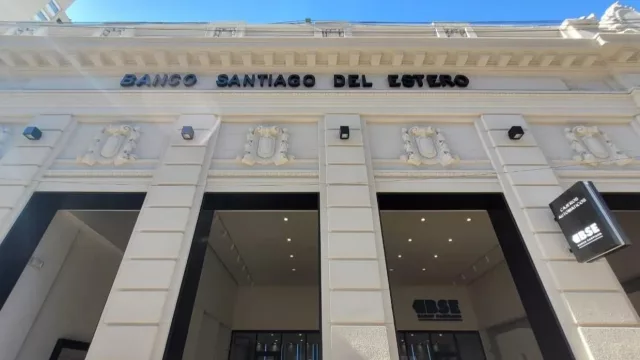 Banco Santiago del Estero habilita nuevos cajeros en su histórica sede fundacional
