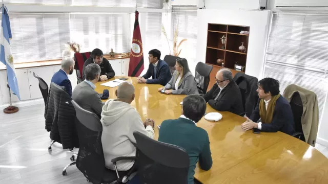 Con nueva conducción, la Cámara de Minería acercó posiciones con el Gobierno provincial