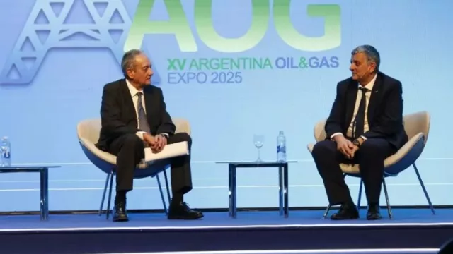 Marín adelantó que YPF se prepara para exportar nafta y gasoil Infinia