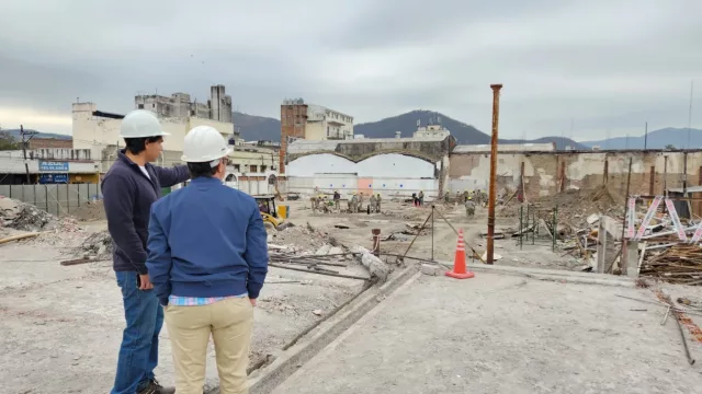 Las obras de renovación del mercado San Miguel avanzan a paso firme en el sector incendiado