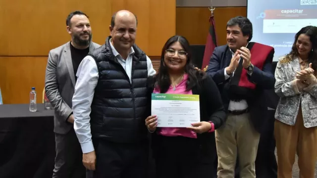 Más de un centenar de jóvenes salteños se capacitaron en la creación de capacidades locales