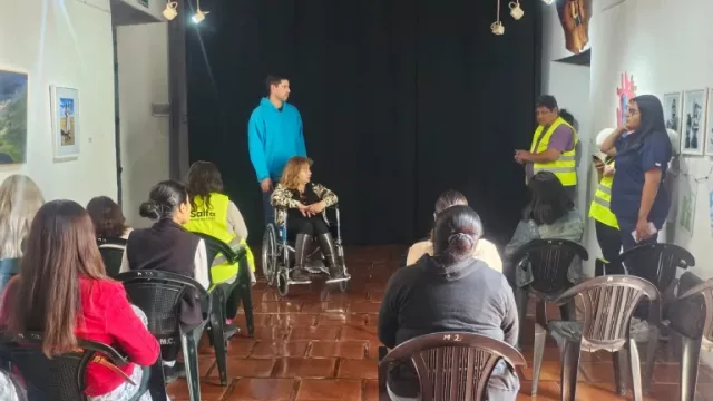 Con talleres vivenciales preparan a trabajadores del turismo para convertir a Salta en una Ciudad accesible
