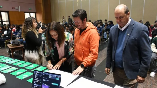 La Provincia declaró de interés el programa Solve for Tomorrow de Samsung