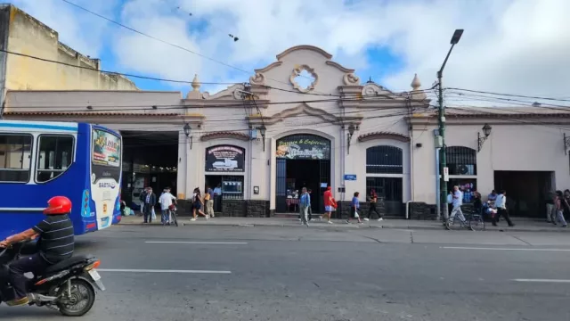 El mercado San Miguel cerrará por la tarde hoy para tareas de limpieza profunda