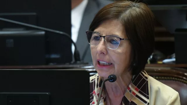 Prorrogarán la compatibilidad entre planes sociales y empleo rural temporario tras gestiones de la senadora Giménez