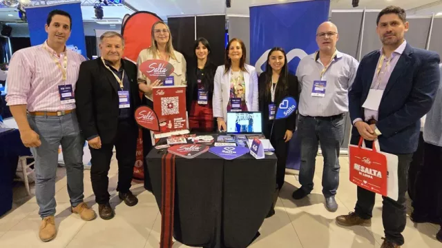 Salta llevó su oferta turística a dos importantes eventos en Santa Fe