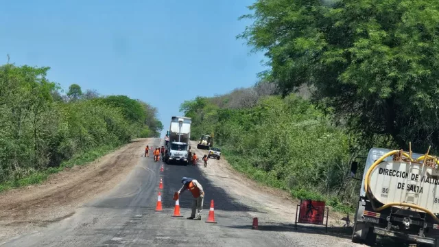 Con fondos provinciales, avanza la repavimentación de un tramo de la ruta provincial 5