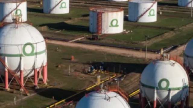 YPF compró todo el paquete accionario de Refinor: ¿Volverá la actividad petrolera a Campo Durán?