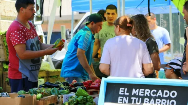 Mañana vuelve “El Mercado en tu Barrio” esta vez en el barrio Roberto Romero, en la zona Oeste