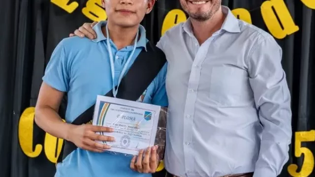Reconocieron a los chicos de Campo Quijano que ganaron un concurso nacional de Samsung