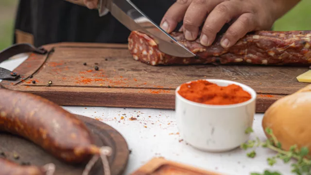 ¿Ya probaste los embutidos de autor de Charque? Salames, chorizos y sabores únicos