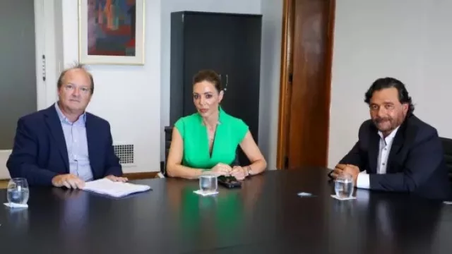 El Gobernador llevó a Nación su reclamo contra Transnoa por los cortes de luz en el Norte