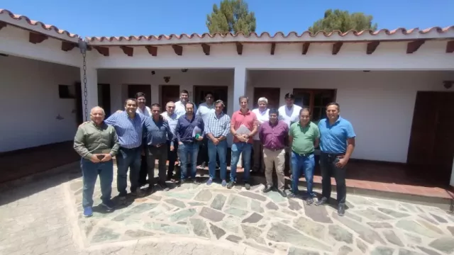 Buscan potenciar la comercialización de productos de los Valles Calchaquíes con una estrategia conjunta