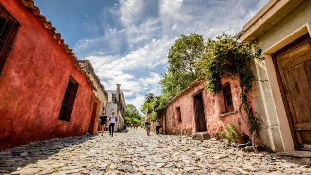 Con la Serenata a Cafayate como bandera, Salta se despide del verano a pura fiesta