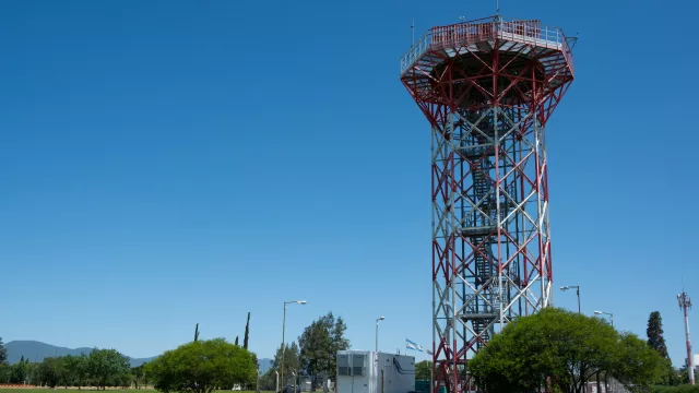 Actualizaron el radar del aeropuerto de Salta y reforzaron la gestión del tránsito aéreo regional