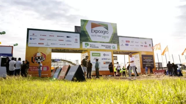 Cientos de productores salteños viajan a Expoagro en busca de tecnología, financiamiento y nuevos negocios
